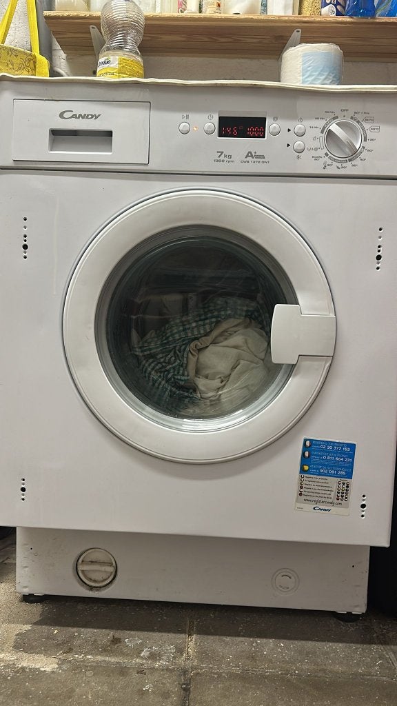 Lave linge Candy, 1200 à 1600 tours, 6 à 8 kg, Programme lavage à la main, Chargeur frontal