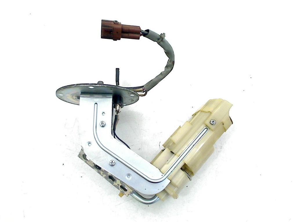 POMPE CARBURANT C Suzuki GSF 650 Bandit 2007-2008 (GSF650), Dhr. S. di Majo, Utilisé, Info@cama-motorparts.nl, P.J. Troelstraweg 8 8
3144 CX  MAASSLUIS, NL
