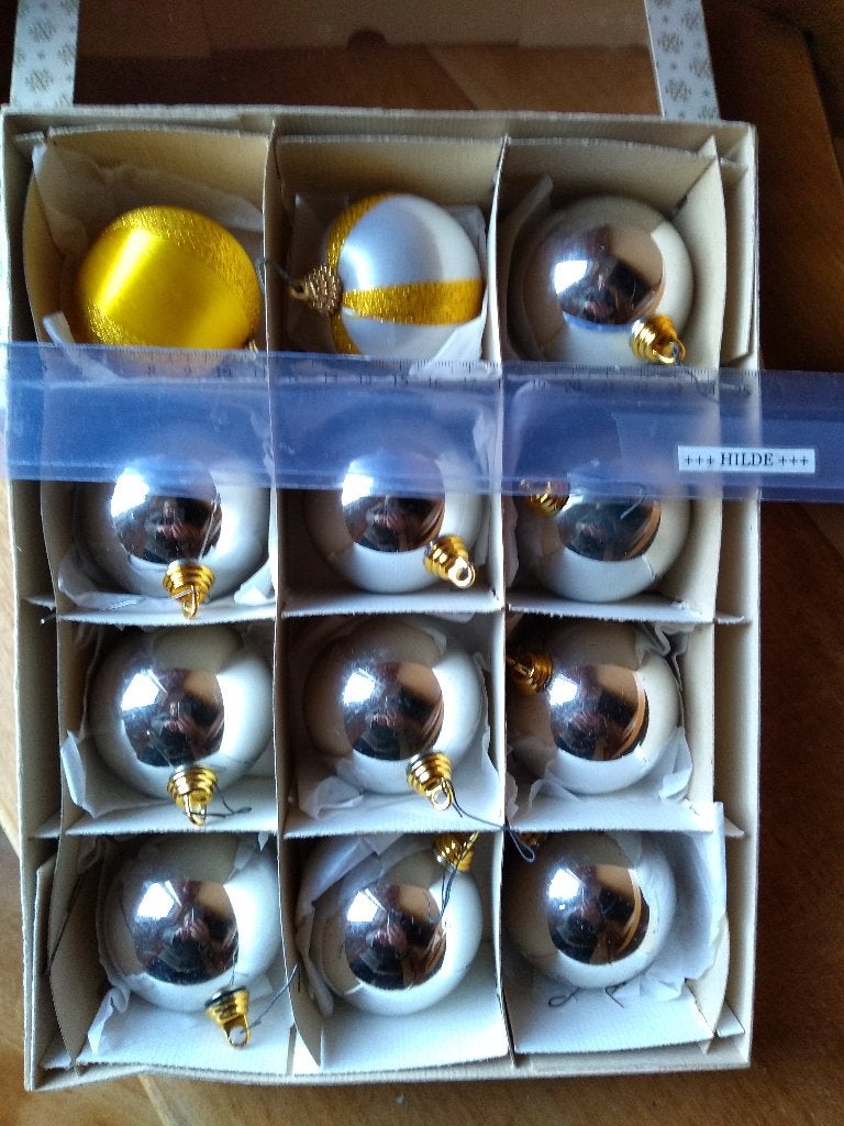 kerst 12 vintage kerstballen zilver kunststof kerstboom, Diversen, Ophalen of Verzenden, Zo goed als nieuw