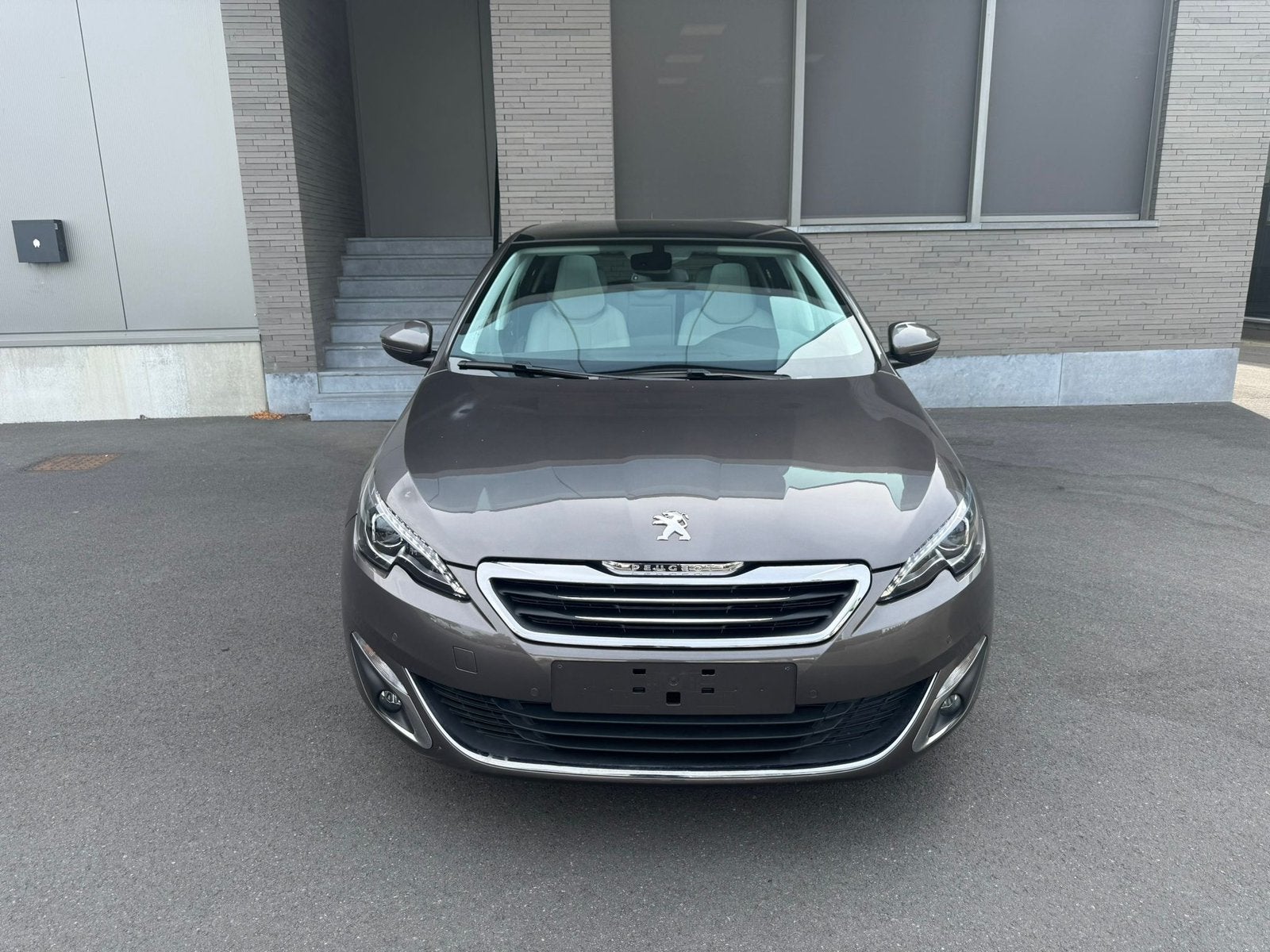 Peugeot 308 Automaat | 30.000 km 1e Eigenaar |Onderhoudsboek, Automaat, 4 deurs, Stof, Euro 6