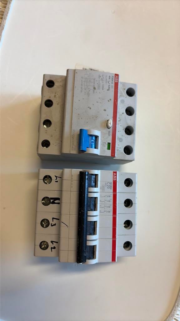 Voor elektriciteit, Ophalen, Gebruikt