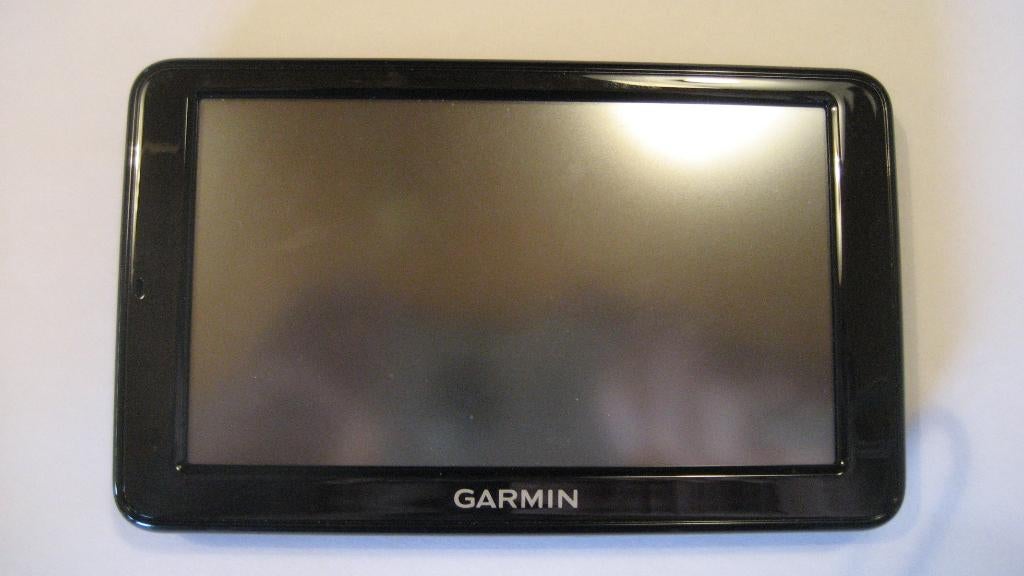 GPS GARMIN NÜVI 2595LM, Autos : Divers, Navigation de voiture, Enlèvement, Comme neuf