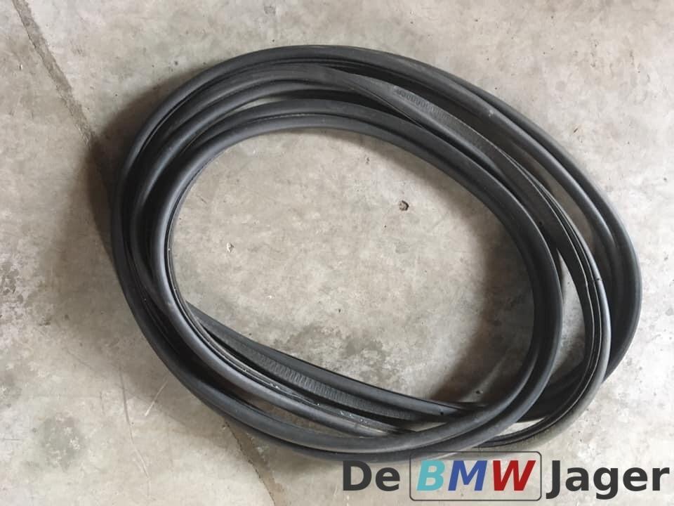 Achterkleprubber BMW E60  51767110420, Gebruikt, Ophalen of Verzenden, BMW, BMW
