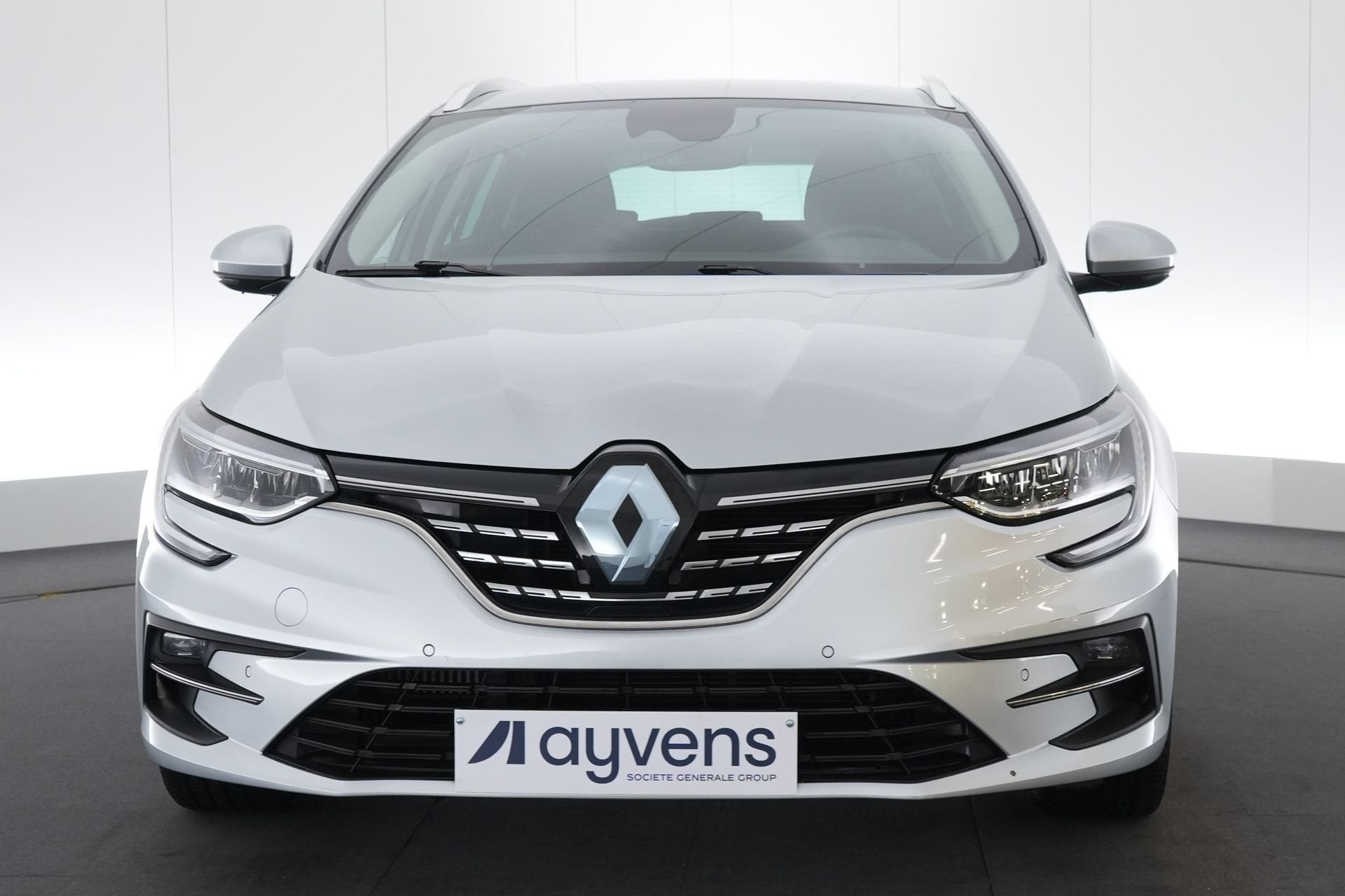 (2DHP298) RENAULT MAu2030GANE GRANDTOUR, Autos, Argent ou Gris, Achat, https://public.car-pass.be/vhr/a2a48289-671b-46af-9e14-561d8cd3c5f5