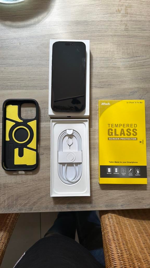 Apple iPhone 16 Pro Max, Télécoms, Enlèvement, Noir, 256 GB, IPhone 16 Pro Max
