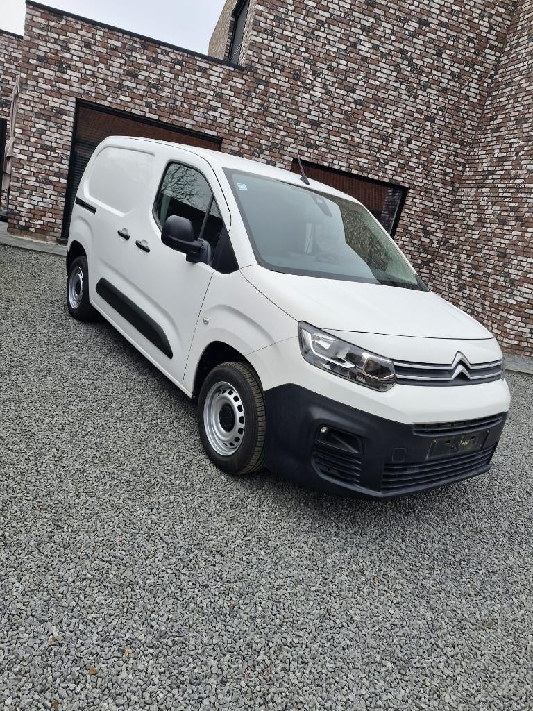 CITROËN BERLINGO - 1.5 DIESEL - 64.870 KM - GARANTIE, Voorwielaandrijving, 4 deurs, Stof, 4 cilinders