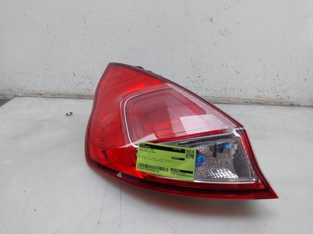 ACHTERLICHT LINKS Ford Fiesta 6 (JA8) (01-2008/01-2018), Amalienbadstr. 41a
76227  Karlsruhe, DE, Visteon Electronics Germany GmbH