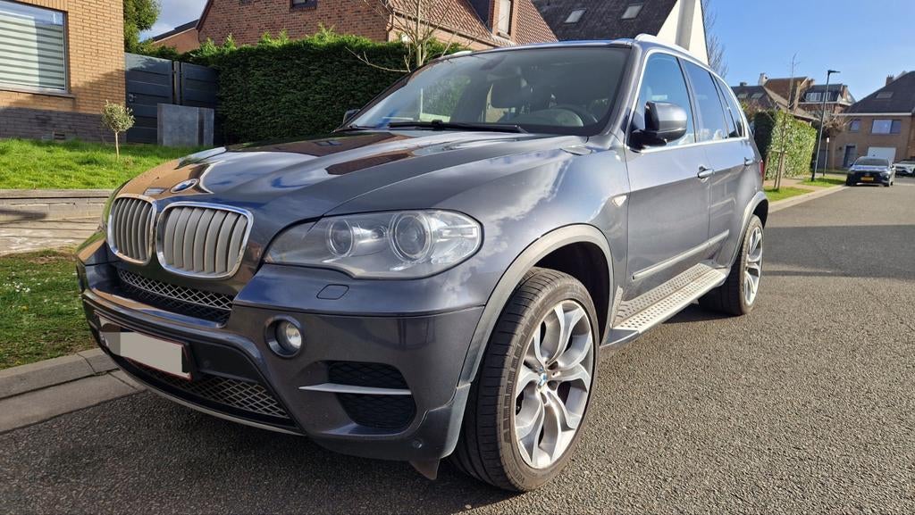 BMW X5 - Pack M - Toit pano ouvrant -TVA déductibles, Auto's, BMW, Automaat, 2993 cc, Leder, Diesel