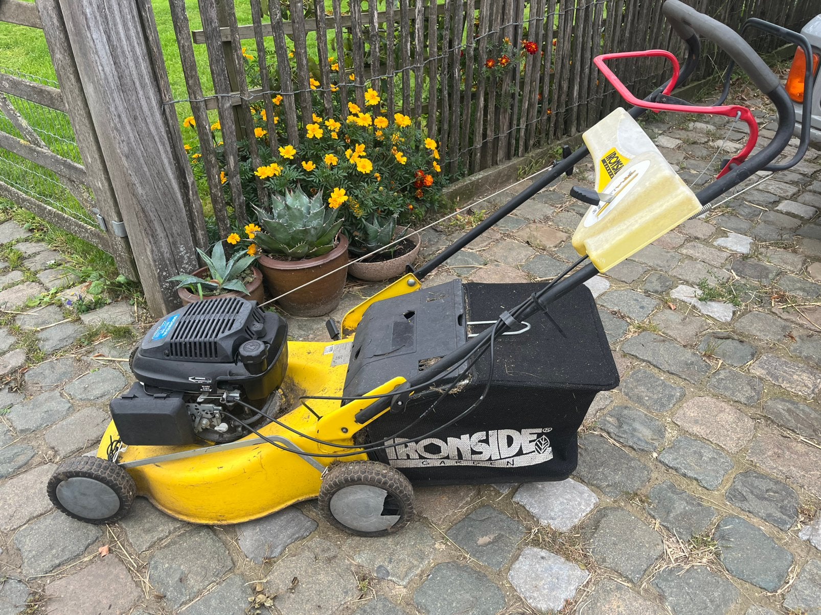 Grasmaaier ironside, Tuin en Terras, Ophalen