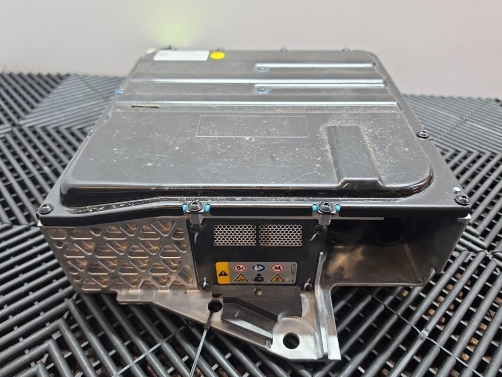 BATTERIE HAUT VOLTAGE Audi A3 Limousine (8YS) (|5WA915107|), Auto-Union-Straße  1,
85057  Ingolstadt, DE, Info@audi.de, Audi, Utilisé