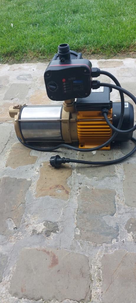 Hydrofoorpomp 8 bar zeer goede staat., Tuin en Terras, Ophalen, Hydrofoorpomp