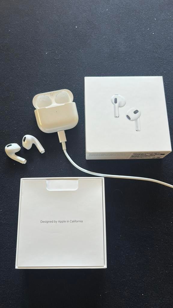Airpods 3rd gen, Telecommunicatie, Mobiele telefoons | Oordopjes, Ophalen of Verzenden, Gebruikt, Bluetooth