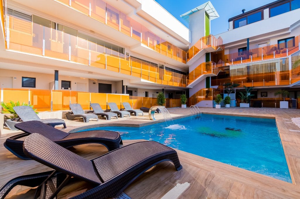 last minute huur van 28/8 penthouse appartement Torrevieja, Vacances, Propriétaire