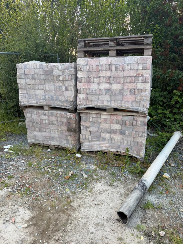 Oude klampsteen, Doe-het-zelf en Bouw, Metselstenen, Ophalen, Gebruikt