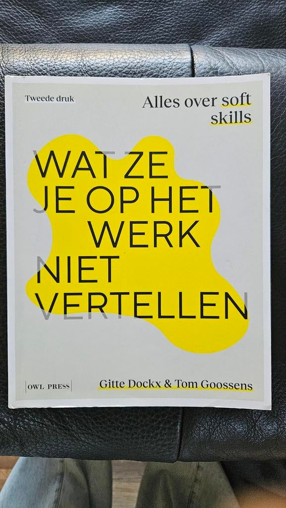 Gitte Dockx - Wat ze je op het werk niet vertellen, Enlèvement, Gitte Dockx; Tom Goossens