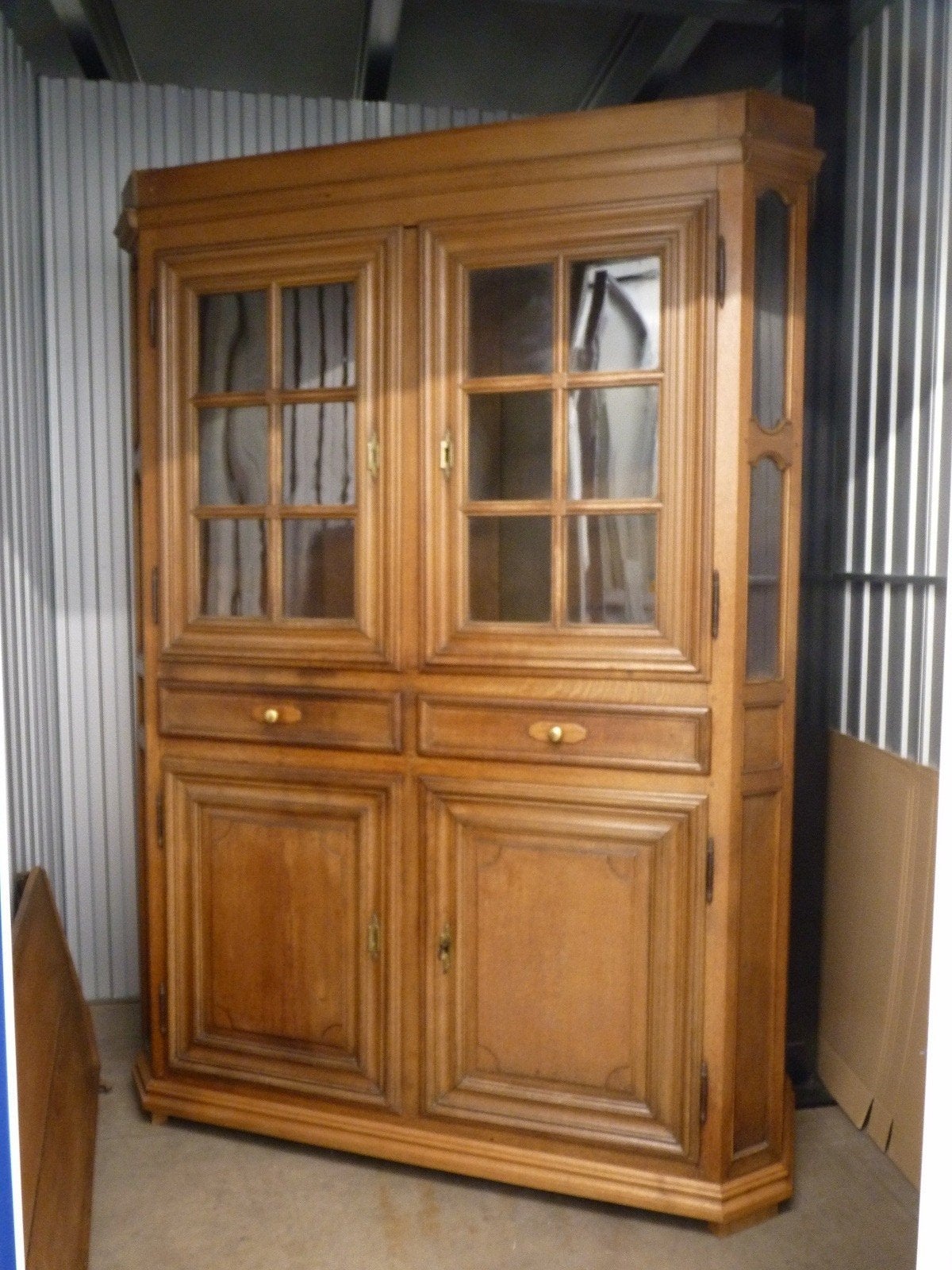 Massief eiken boeken/buffetkast, Huis en Inrichting, Kasten | Buffetkasten, Ophalen