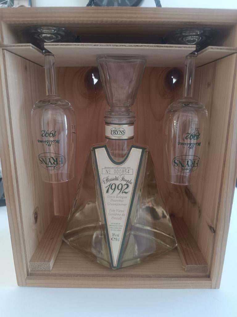 Fryns  graanjenever 1992 met originele fles en 2 glazen, Verzamelen, Ophalen of Verzenden