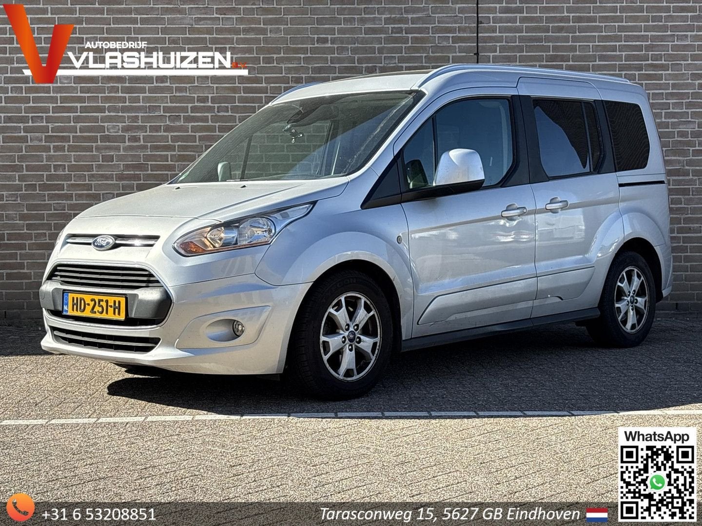 Ford Tourneo Connect Compact 1.0 Titanium | Pano | Cruise |, Auto's, Ford, Monovolume, 129 g/km, Handgeschakeld, Zilver of Grijs