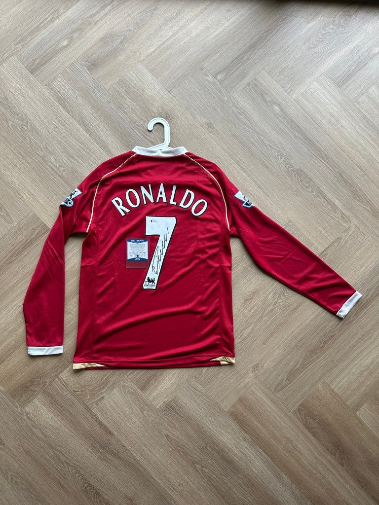 Hand gesigneerd shirt Cristiano Ronaldo, met Beckett COA, Ophalen of Verzenden, Nieuw, Shirt
