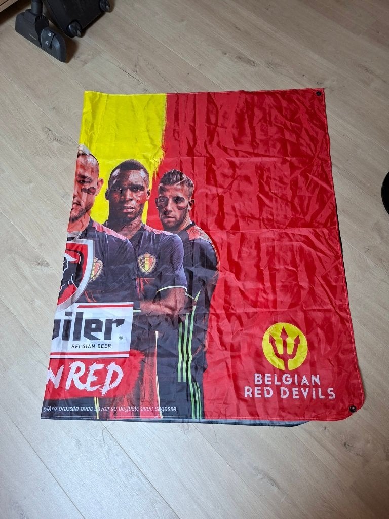 Jupiler: Vintage vlag Rode Duivels, Ophalen of Verzenden, Gebruikt