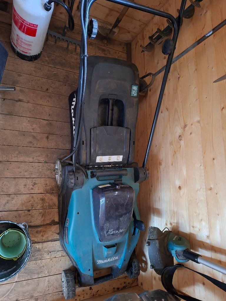 Grasmaaier Makita Accu, Tuin en Terras, Ophalen, Cirkelmaaier, Accu-grasmaaier, Makkita