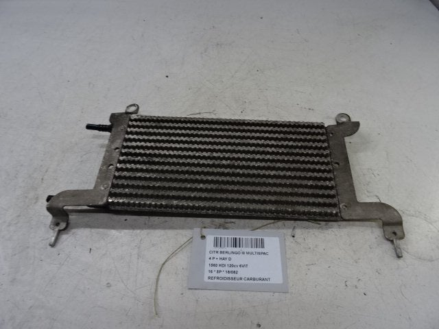 REFROIDISSEUR CARBURANT Berlingo Cinqspace, Multispace, Citroën, Mevr. I. Hauben, Utilisé, Rue de l'Espoir 34 34
4030  GRIVEGNÉE, BE