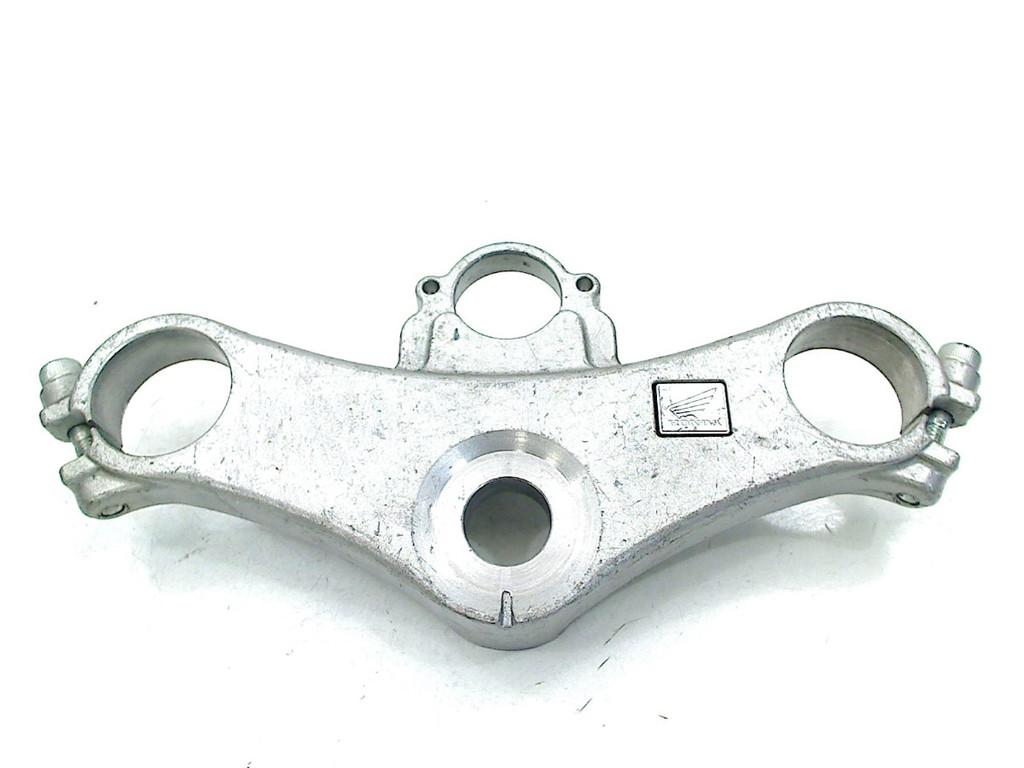 KROONPLAAT Honda VFR 800 Fi 1998-2001 (VFR800Fi RC46), Dhr. S. di Majo, Gebruikt, Info@cama-motorparts.nl, P.J. Troelstraweg 8 8
3144 CX  MAASSLUIS, NL