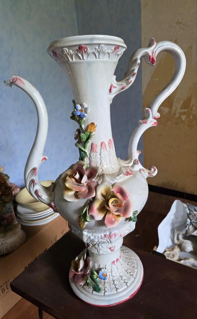Porseleinen vaas uit Capodimonte, Napels, Italie, Antiek en Kunst, Ophalen