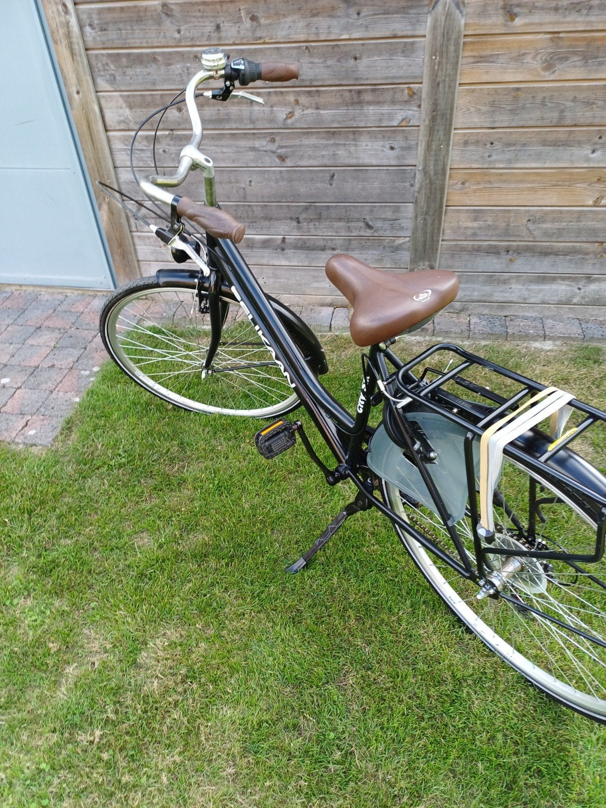 meisjesfiets pelikaan zwart, Velgrem, Versnellingen, Zo goed als nieuw, 50 tot 53 cm