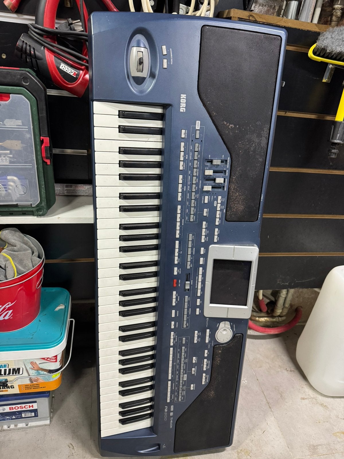 KORG PA800. Voor onderdelen, Muziek en Instrumenten, Ophalen, Korg, Aanslaggevoelig, 61 toetsen