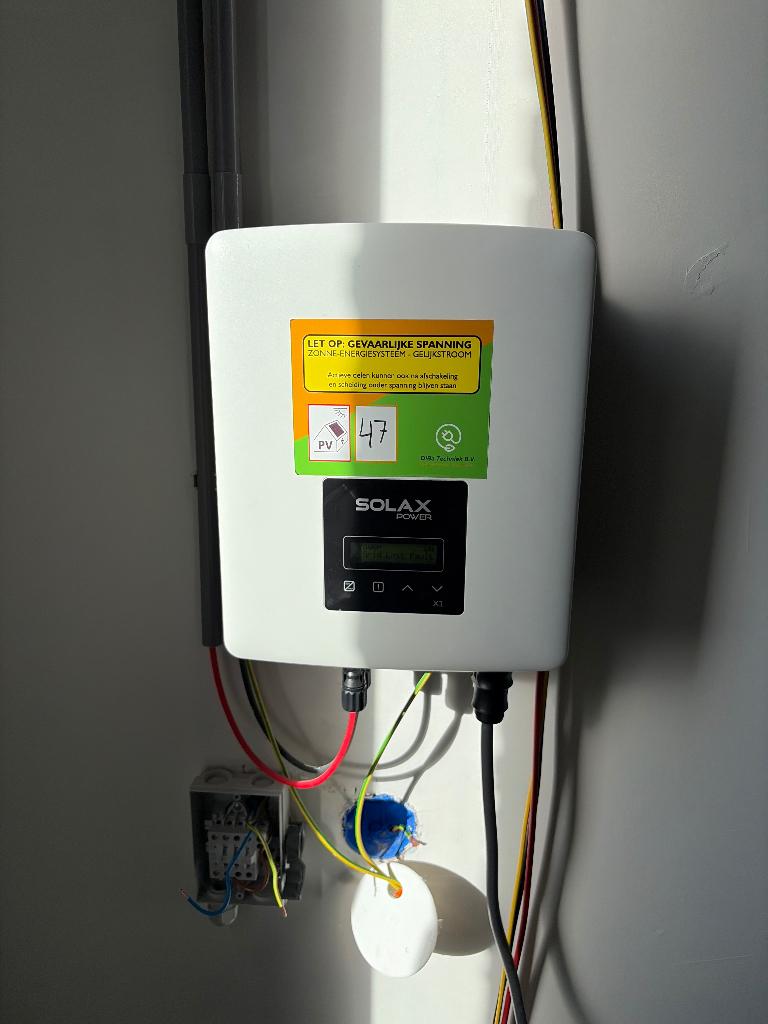 Solax power, Doe-het-zelf en Bouw, Zonnepanelen en Toebehoren, Ophalen, Nieuw, Overige typen, 200 wattpiek of meer