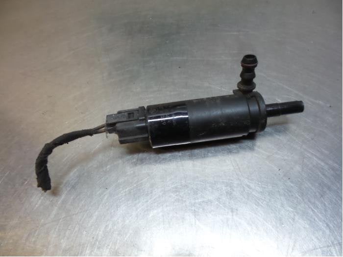 Pompe buse phare d'un BMW 5-Serie (5-Serie 02-), -, 3 mois de garantie, Utilisé, -