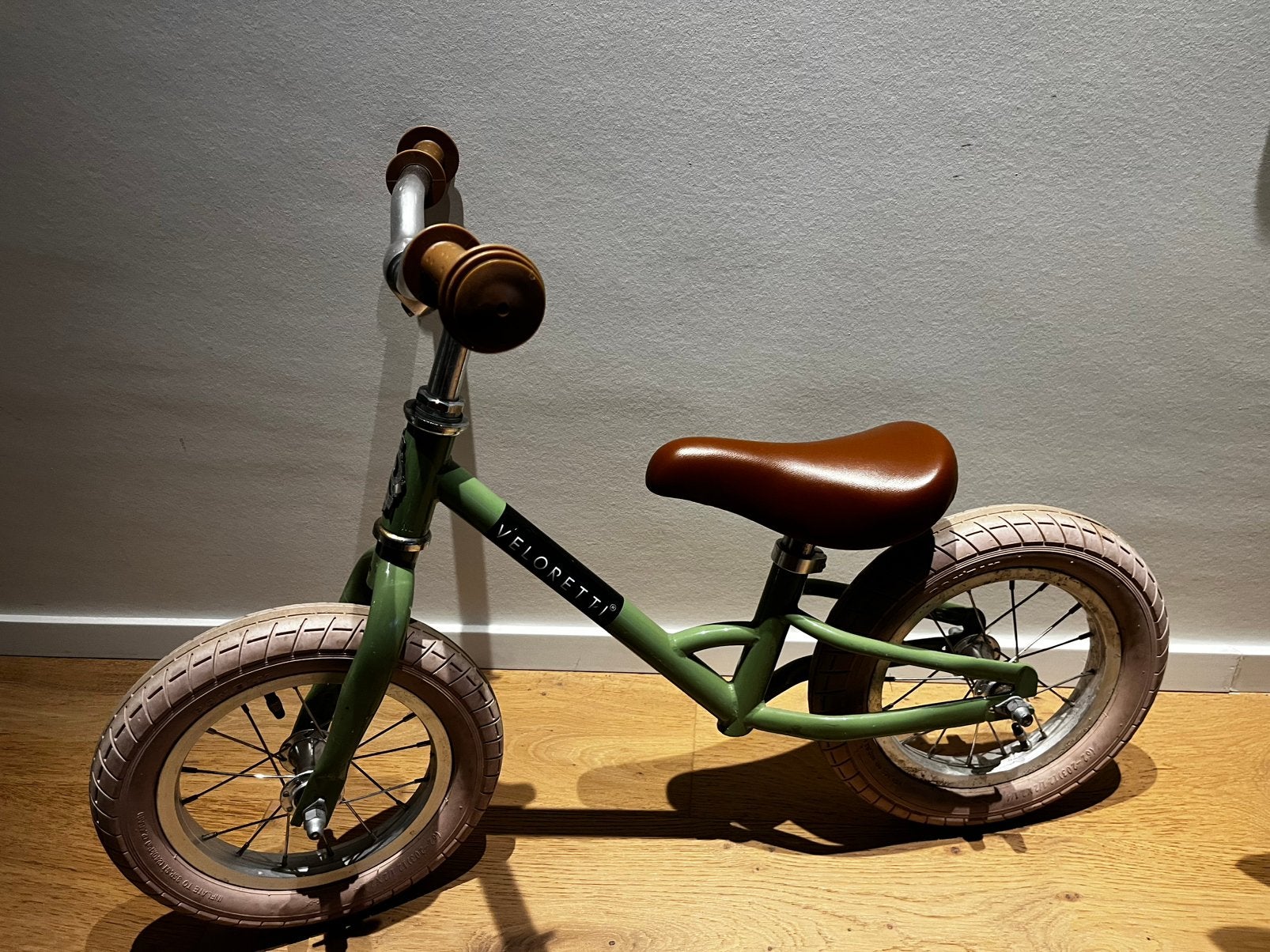 Veloretti Mini Loopfiets - 12 Inch- Dessert Moss, Ophalen, Zo goed als nieuw