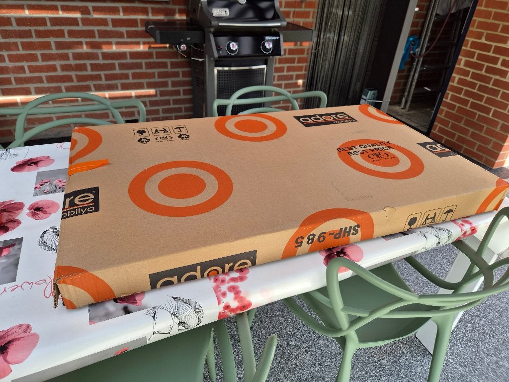 nieuwe woonkamertafel, Ophalen, Overige materialen, 100 tot 150 cm, Nieuw