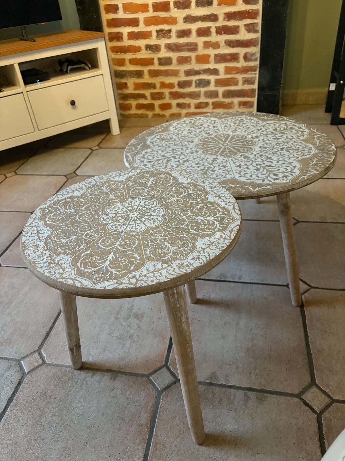 Table gigogne, Enlèvement, Comme neuf