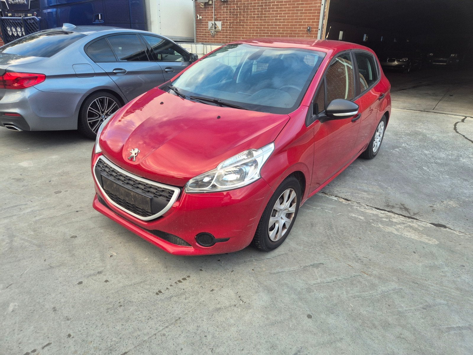 peugeot 208 1.2 benzine motor trilt 2015 geen airco, Auto's, Euro 6, Particulier, Te koop, Benzine