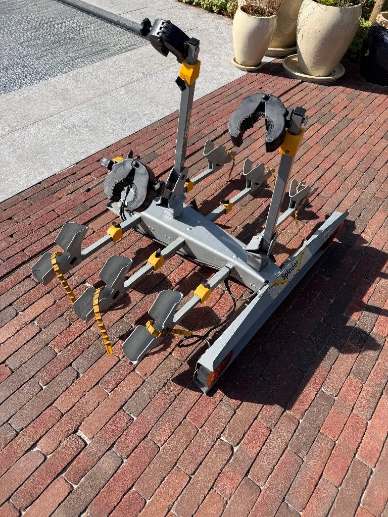 Fietsendrager spinder falcon voor 3 fietsen, Ophalen, 3 fietsen of meer, Zo goed als nieuw, Brede banden