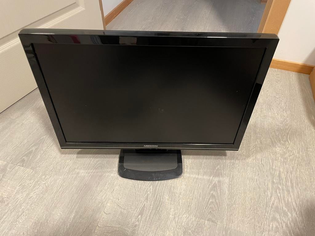Monitor medion, Enlèvement, Utilisé