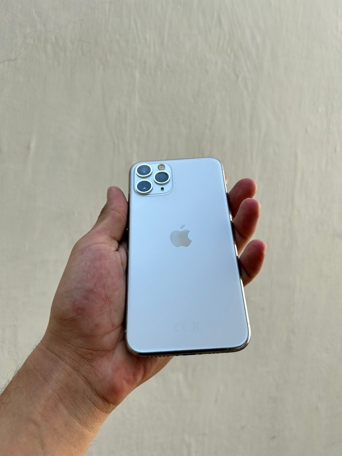 IPHONE 11PRO 64gb, Télécoms, Téléphonie mobile | Apple iPhone, 75 %, Enlèvement, Utilisé, Sans abonnement