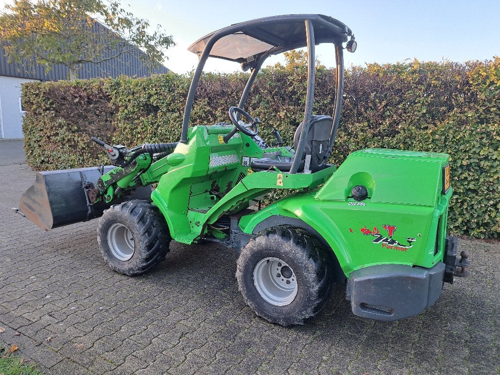 Avant 745, Ophalen, Graafmachine