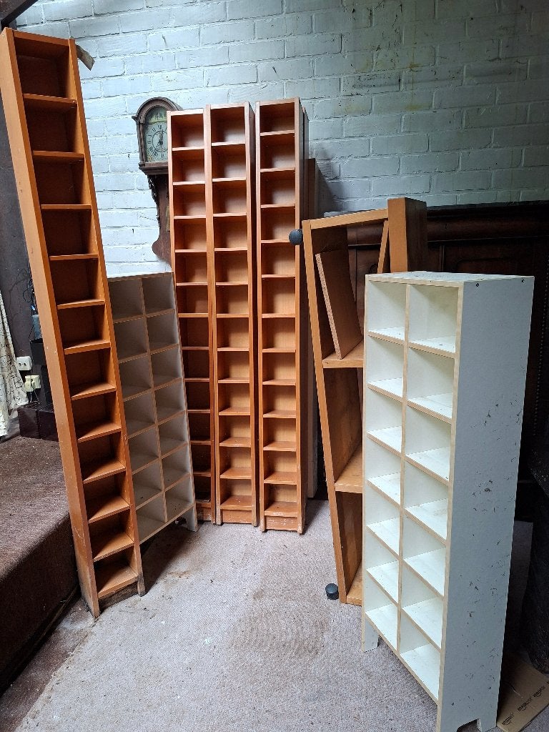opbergkasten voor CD en DVD, Huis en Inrichting, Woonaccessoires | Cd- en Dvd-rekken, Ophalen of Verzenden, Gebruikt, Hout, 150 discs of meer