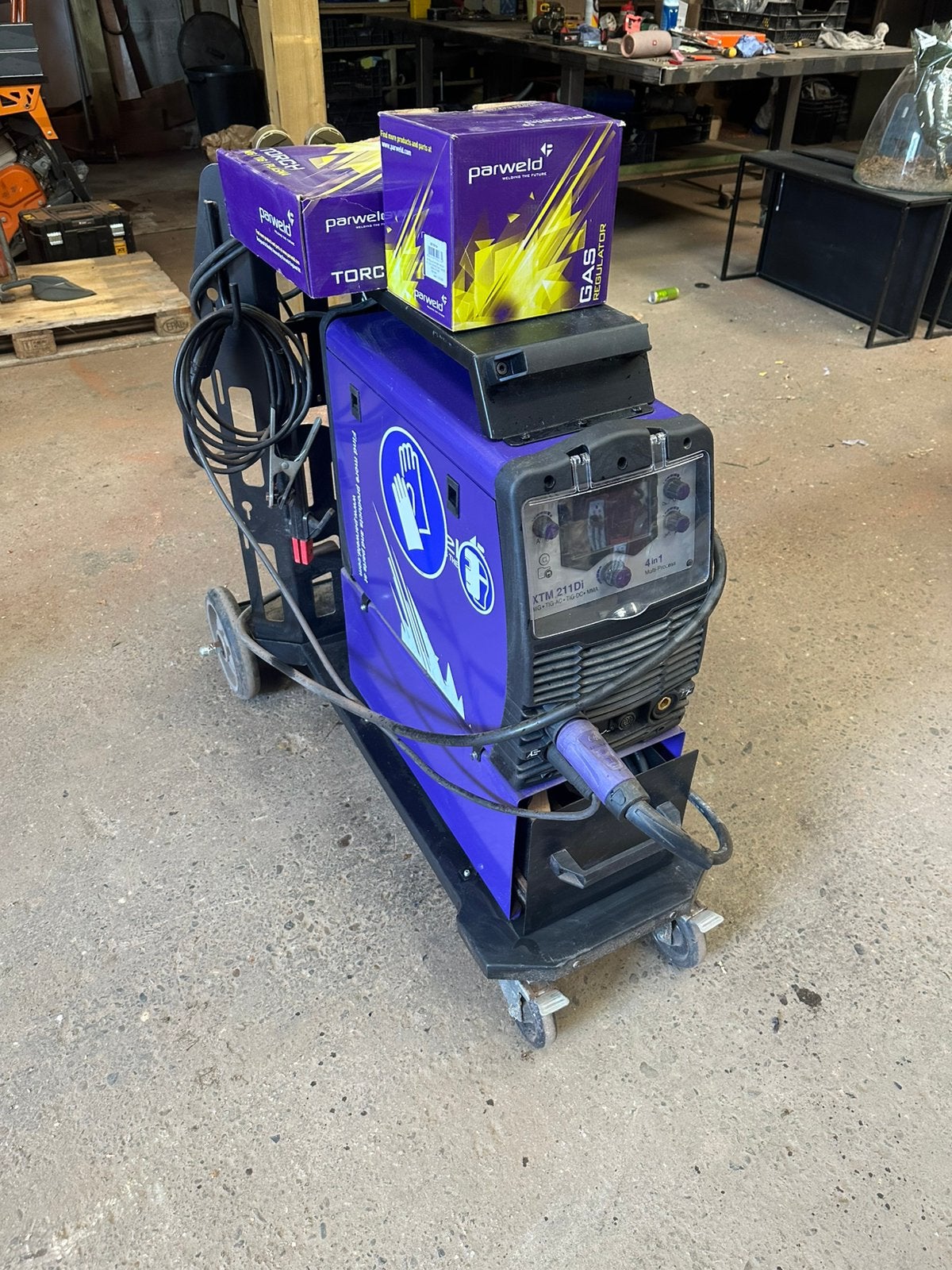 Parweld xtm 211Di, Bricolage & Construction, Enlèvement, Comme neuf, Tig