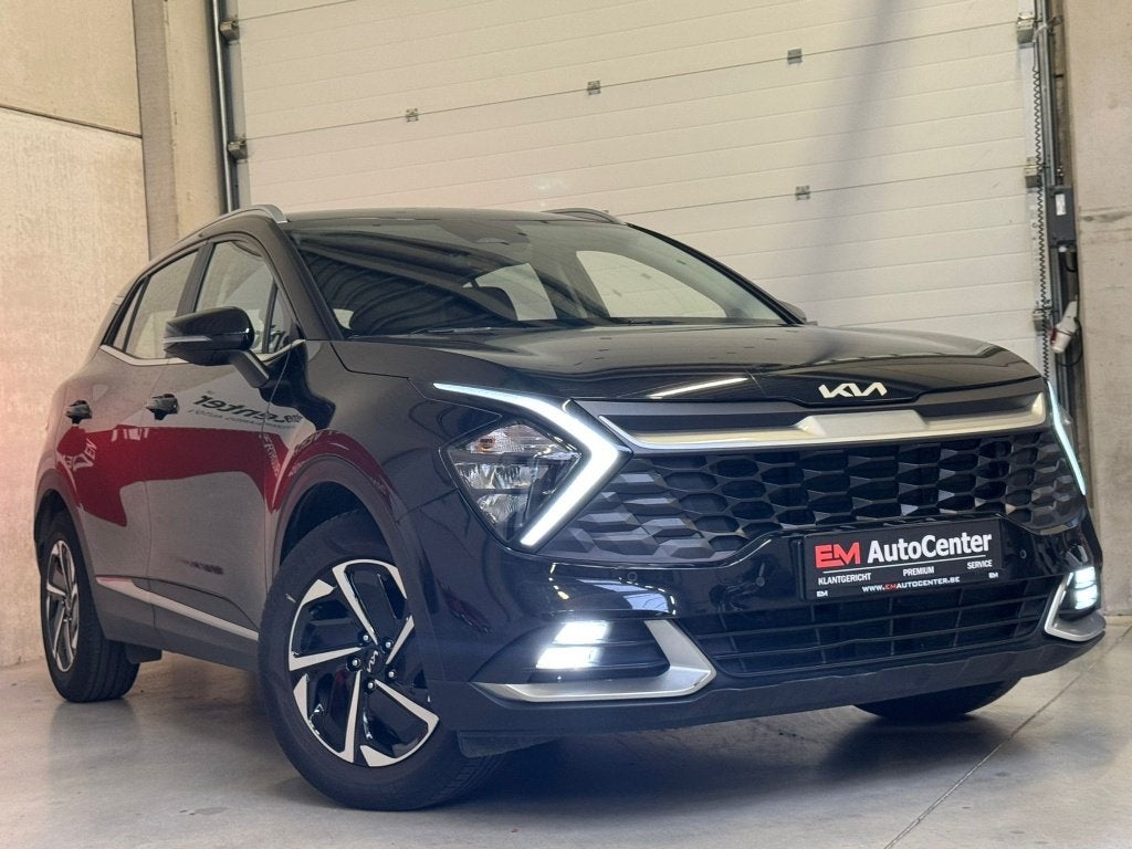Kia Sportage 1.6 GDI Benzine LED-Camera-Keyless-CarPlay-2022, Auto's, Kia, Voorwielaandrijving, Stof, 4 cilinders, Zwart