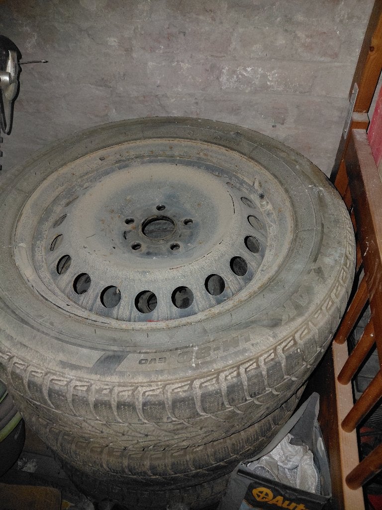 Vend 4 jantes  en tôle avec capteurs TPMS pour Toyota C-HR, Enlèvement, Utilisé, Pneus hiver, Jante(s)