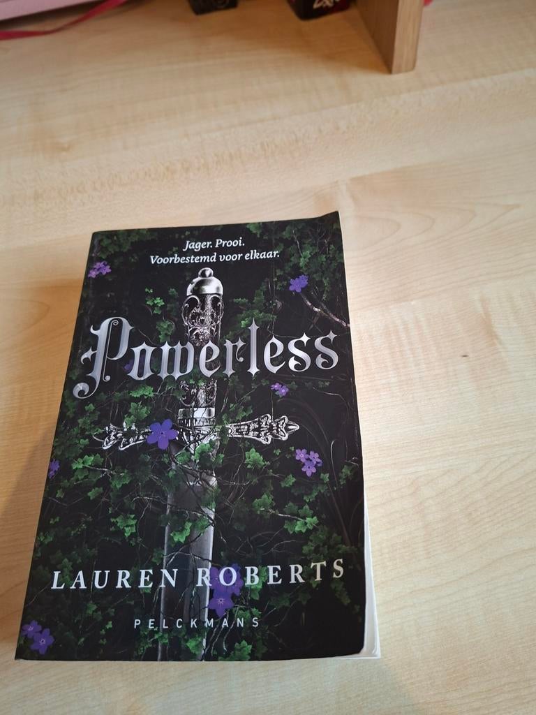 Powerless, Ophalen