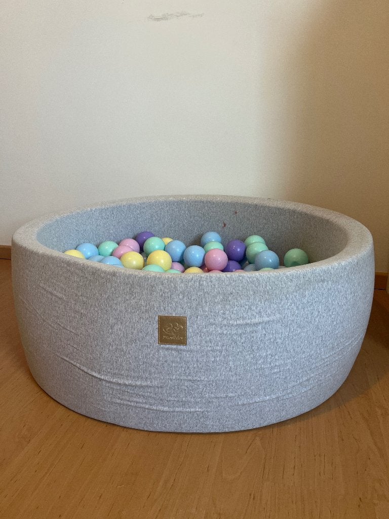 Ballenbad pastel kleur, Kinderen en Baby's, Ophalen, Gebruikt, Jongen of Meisje