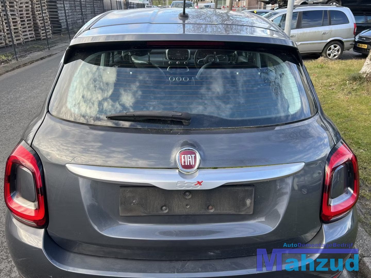 FIAT 500X donker grijs 679 achterklep 2014+, Arrière, Stellantis Europe S.p.A., Info@stellantis.com, Utilisé