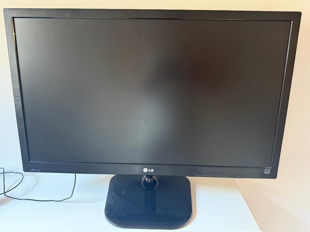 Écran LG 27" IPS LED Full HD - HDMI, DVI, VGA, HD, IPS, Enlèvement, Utilisé