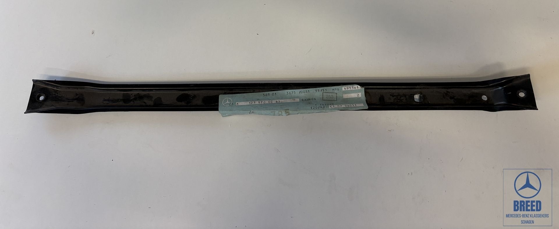 NOS geleider hoofdsteun achter voor Mercedes-Benz W123, Auto-onderdelen, Interieur en Bekleding, -, Nieuw, Ophalen of Verzenden