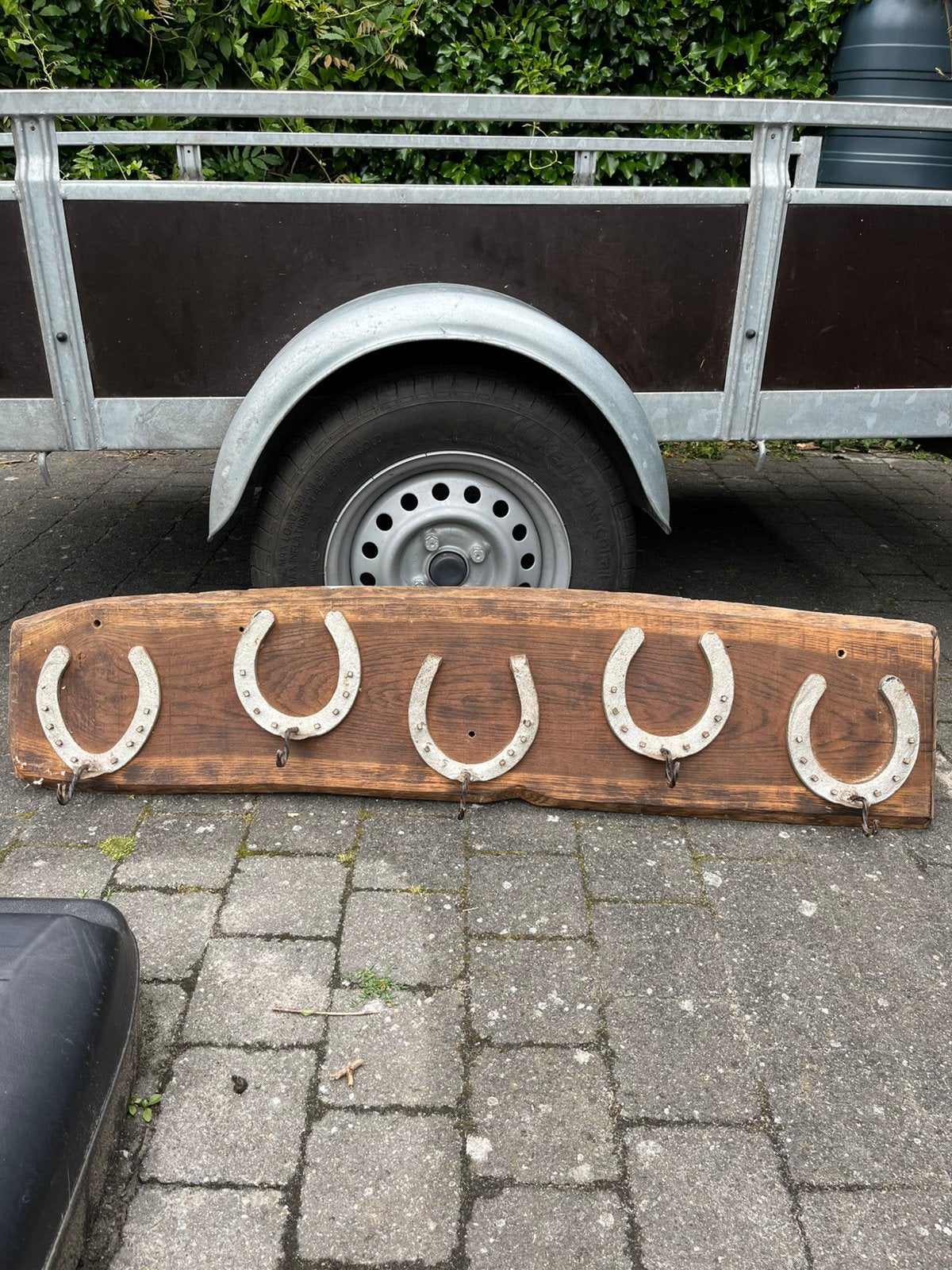 Kapstok met hoefijzers van trekpaarden, Zo goed als nieuw, Minder dan 100 cm, Hout, Ophalen